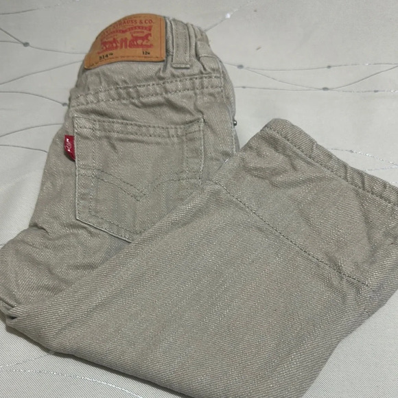 Levi's Tan Relaxed Fit Jeans with Elastic Waistband - Picture 3 of 5